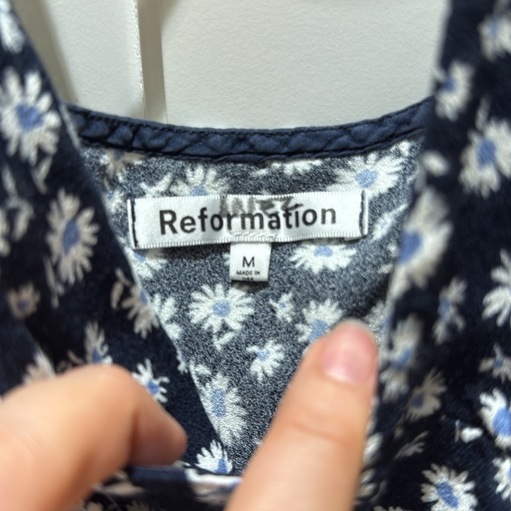 Reformation Beauden midi Dress - Picture 9 of 11